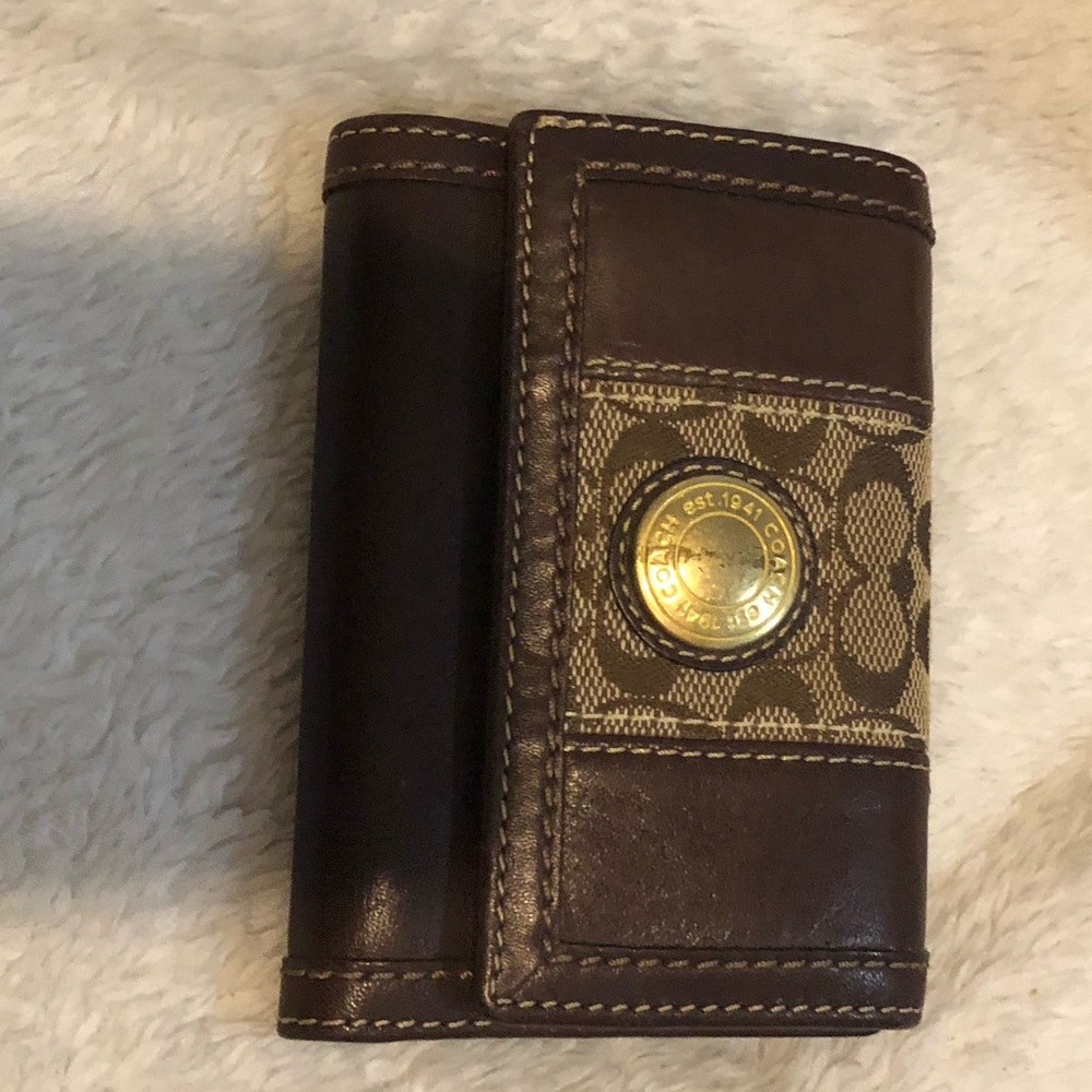 Vintage 2000s Coach monogram leather wallet